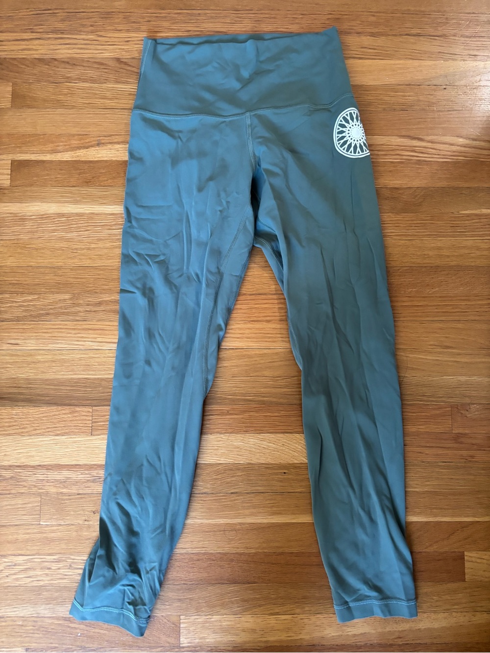 Lululemon Grey Eucalytpus Align High Rise 25” Soul Cycle Leggings
